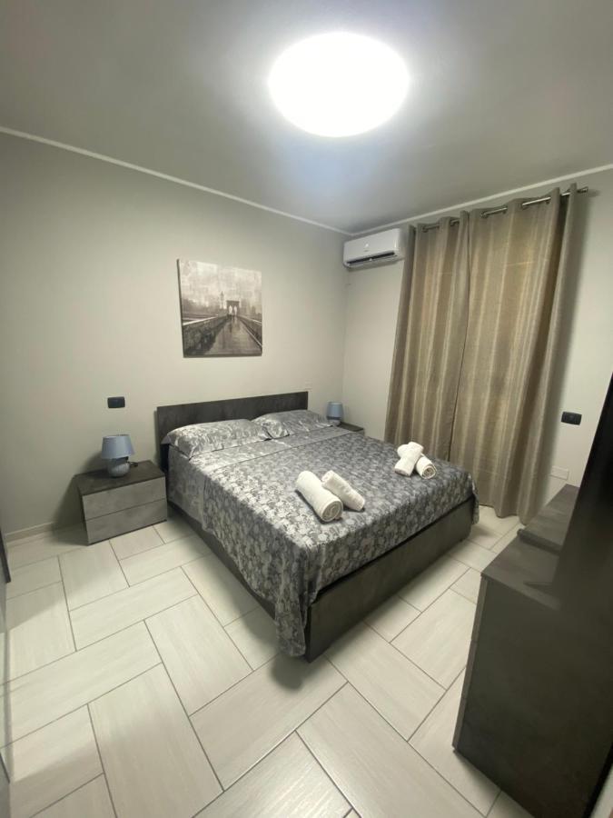 Casa Giuly 181 Bed & Breakfast เนเปิลส์ ภายนอก รูปภาพ